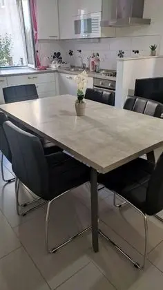 Apart Daire (Buffalo - 150m from the beach & parki)