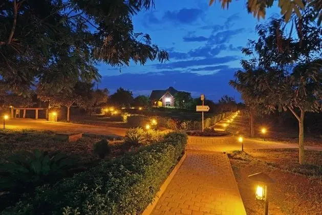 Deluxe İki Ayrı Yataklı Oda, 1 Yatak Odası, Sigara İçilmez, Park Manzaralı