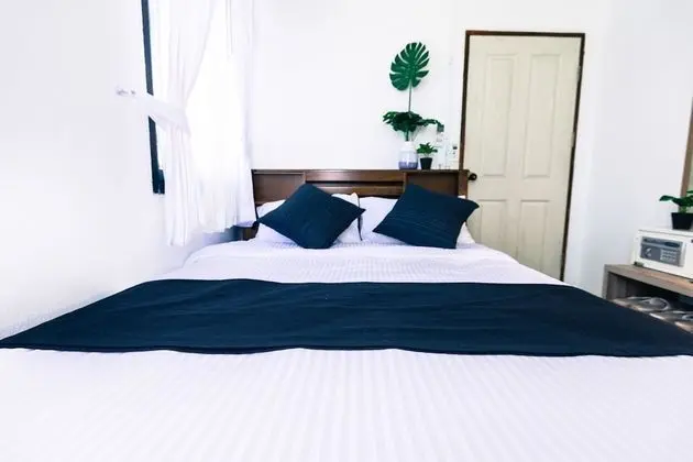 Budget Smaller Room