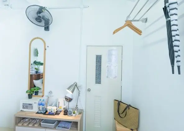 Budget Smaller Room