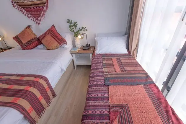 Economy Bigger Room with Refrigerator