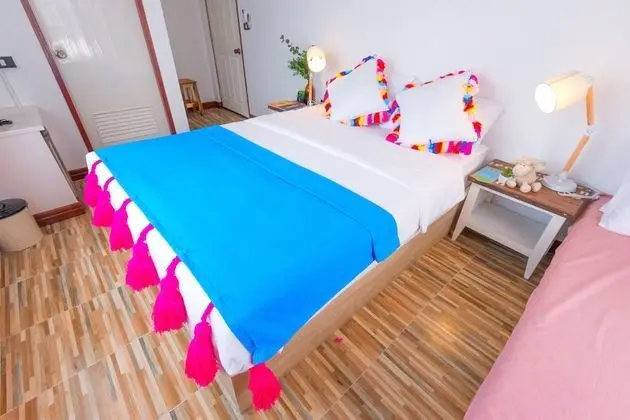 Economy Bigger Room with Refrigerator