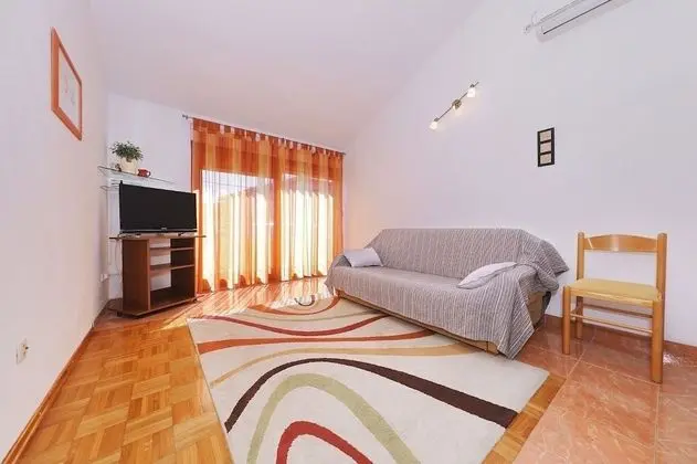 Apart Daire (Buga - close to the beach & comfortab)