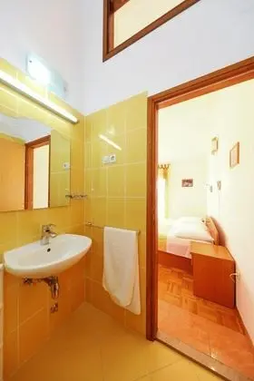 Stüdyo (Buga - close to the beach & comfortab)