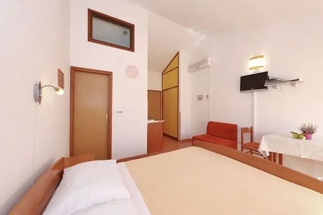 Stüdyo (Buga - close to the beach & comfortab)