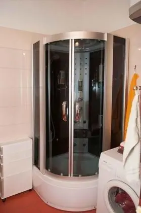 Family Oda, Ortak Banyo