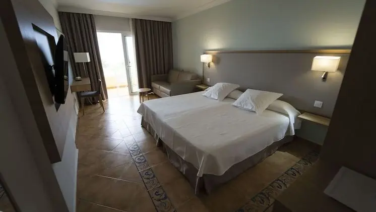 Tek Büyük Yataklı Oda, Deniz Manzaralı