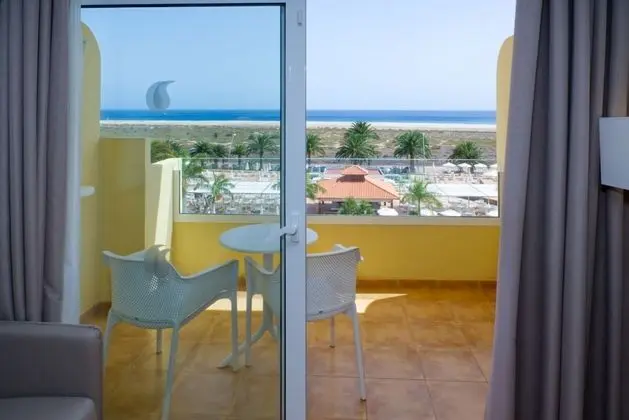 Tek Büyük Yataklı Oda, Kısmi Deniz Manzaralı