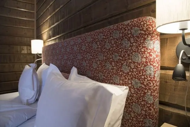 İki Ayrı Yataklı Oda (Third person sleeps in extra bed)