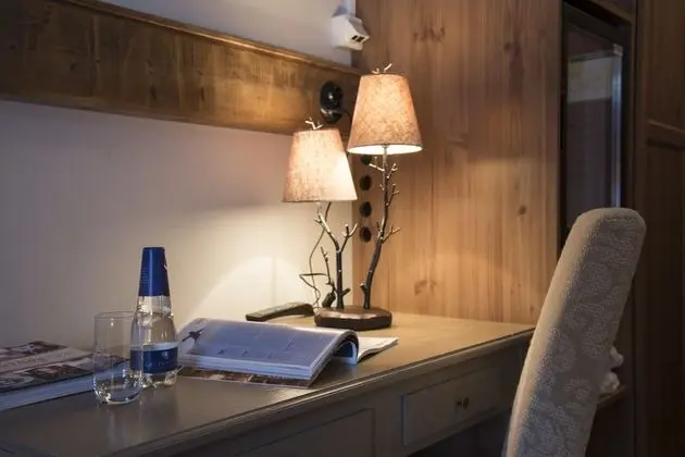 İki Ayrı Yataklı Oda (Third person sleeps in extra bed)