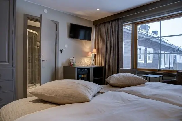 İki Ayrı Yataklı Oda (Third person sleeps in extra bed)