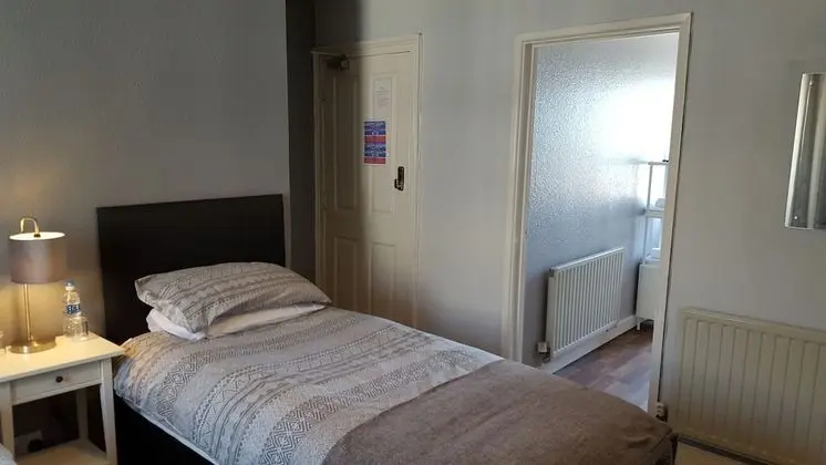 İki Ayrı Yataklı Oda (Room 1)