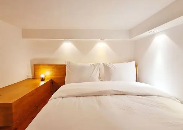 Two connected Studios with Kitchens and Galleries