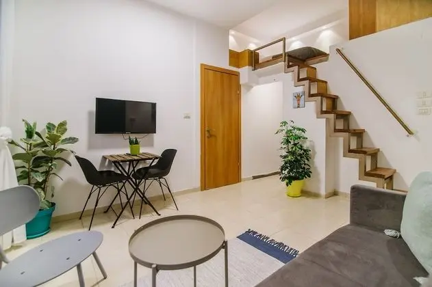 Two connected Studios with Kitchens and Galleries