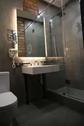 Standard Tek Büyük veya İki Ayrı Yataklı Oda