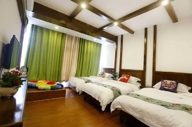 Deluxe Üç Kişilik Oda