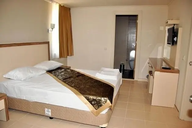 Standart Oda, Bahçe Manzaralı
