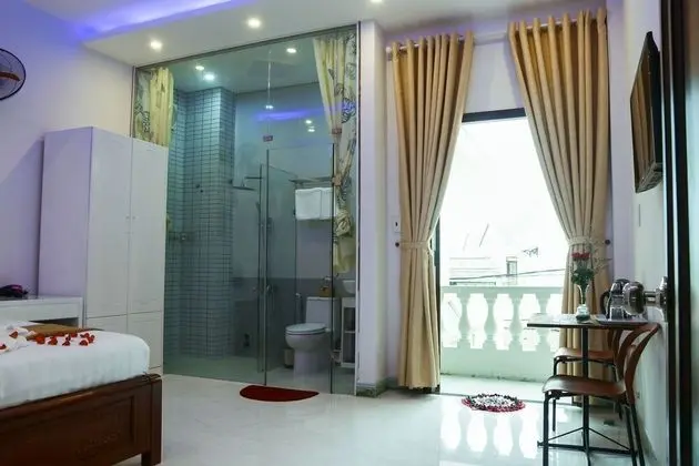Üç Kişilik Oda