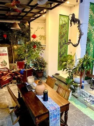 Üç Kişilik Oda
