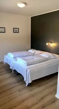 Basic Tek Büyük Yataklı Oda
