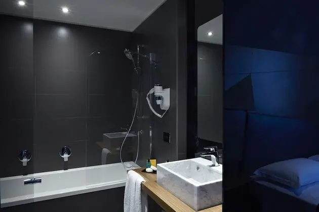 Classic Üç Kişilik Oda