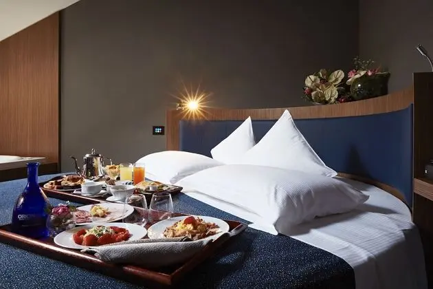 Junior Süit, Sıcak Su Küveti