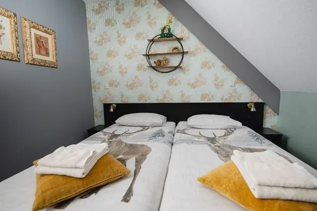 İki Ayrı Yataklı Oda