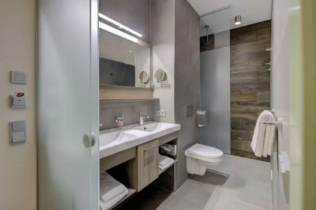 Comfort Dört Kişilik Oda, 2 Yatak Odası, Bahçe Manzaralı