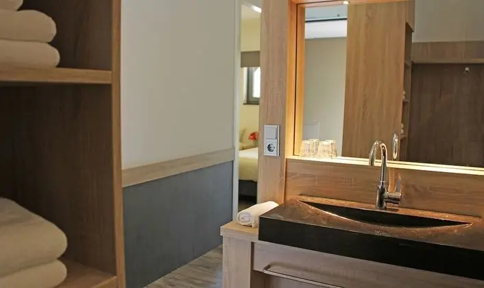 Comfort Dört Kişilik Oda, 2 Yatak Odası, Bahçe Manzaralı