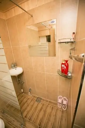 Family Oda, Özel Banyo