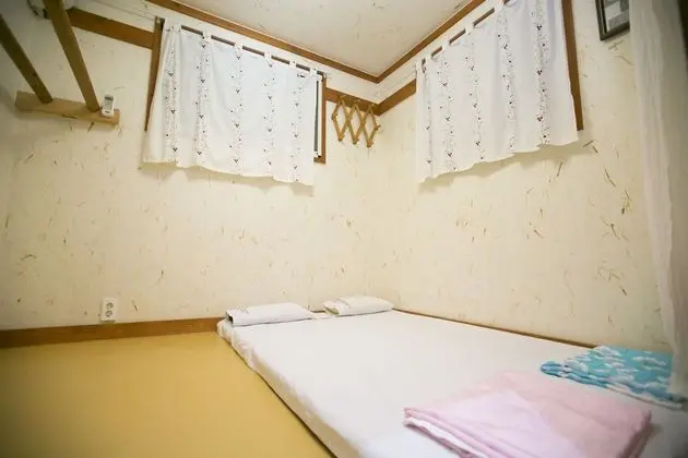 Traditional Tek Büyük Yataklı Oda, Ortak Banyo
