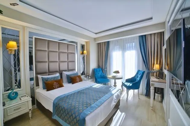 Tek Büyük Yataklı Oda, 1 Yatak Odası, Sigara İçilebilir, Balkon