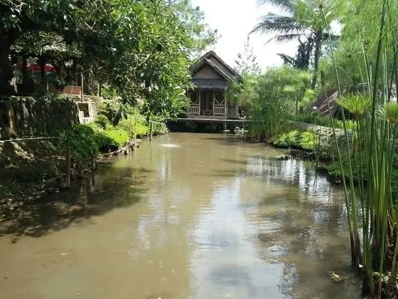 Deluxe Bungalov