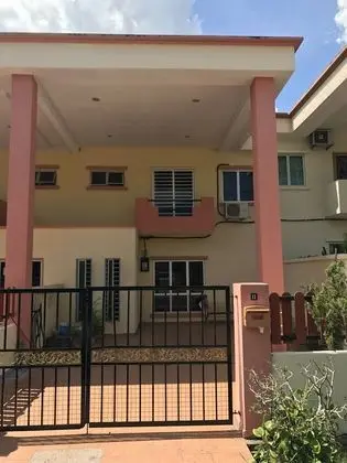 Basic Oda, 2 Tek Kişilik Yatak