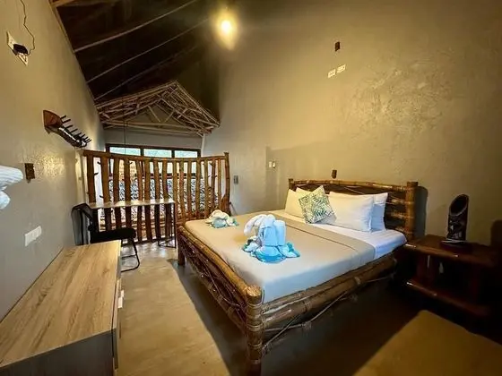 Traditional Villa, 3 Yatak Odası, 2 Banyolu, Bahçe Manzaralı