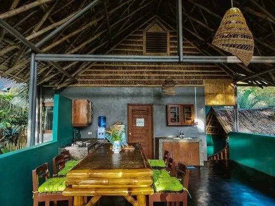 Traditional Çatı Katı (Loft), 1 En Büyük (King) Boy Yatak, Küçük Mutfak, Bahçe Manzaralı
