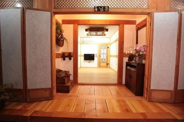 Oda (Pungnammun)