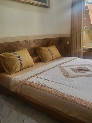 Standard Tek Büyük veya İki Ayrı Yataklı Oda