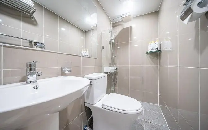 Oda (Standard (You can watch Netflix you c)