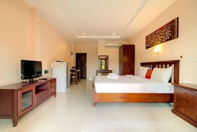 Deluxe Apartment with Patio - Ground Floor