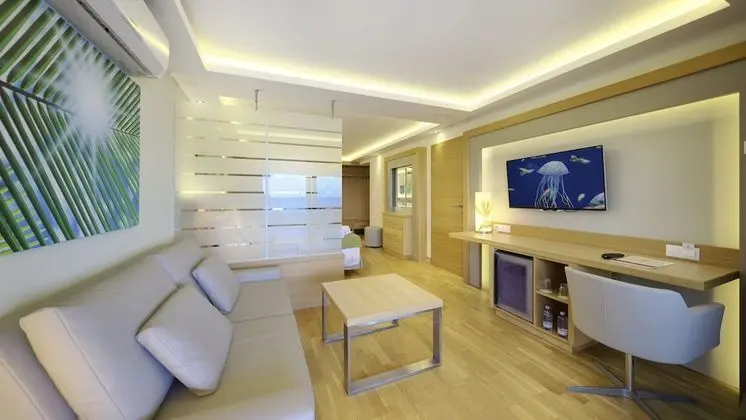 Süit, Teras, Deniz Manzaralı