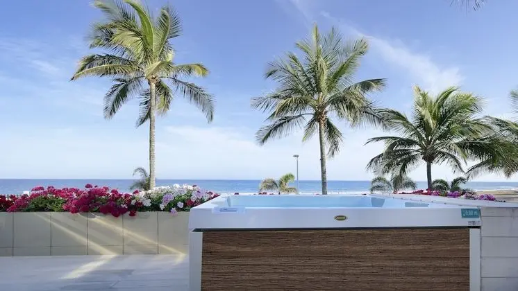 Süit, Teras, Deniz Manzaralı