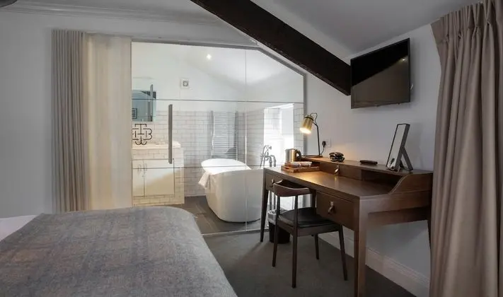 Luxury Tek Büyük veya İki Ayrı Yataklı Oda