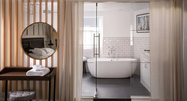 Luxury Tek Büyük veya İki Ayrı Yataklı Oda