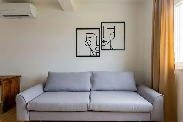 Panoramic Apartment 10