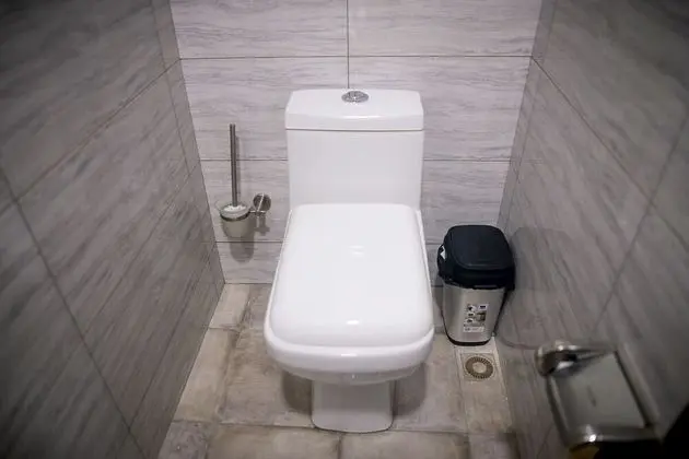Business Tek Büyük Yataklı Oda