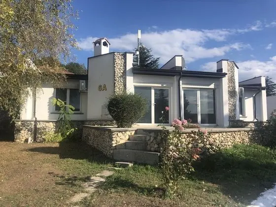 Classic Villa