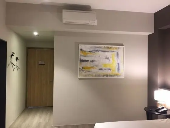 Senior Tek Büyük Yataklı Oda