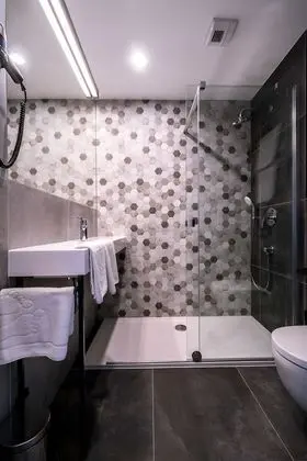 Comfort Tek Büyük Yataklı Oda, 1 En Büyük (King) Boy Yatak, Sigara İçilmez