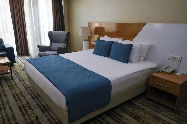 Junior Tek Büyük Yataklı Oda, Balkon, Deniz Manzaralı